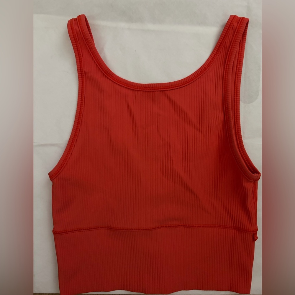 Lululemon tangerine Color Power Pivot Tank